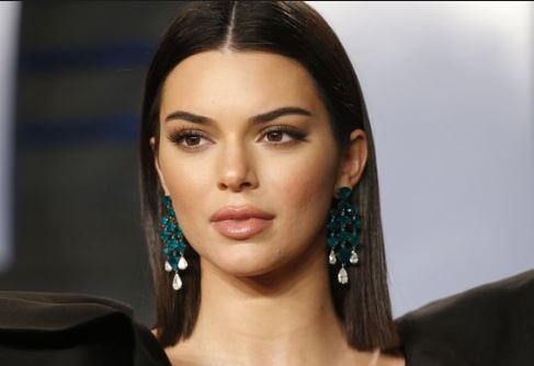 Kendall Jenner age, biography, net worth