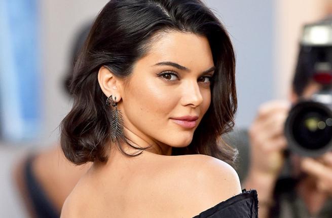 Kendall Jenner Height, Weight, Age, Dating, Net worth, Carrer, Body sizes