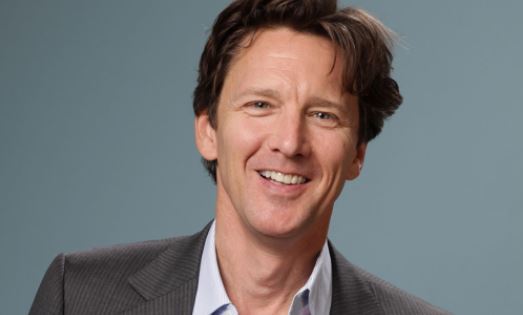 Andrew McCarthy age, biography, net worth