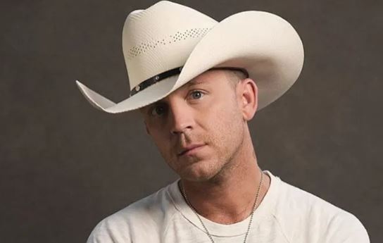 Justin Moore (Singer) age, biography, net worth