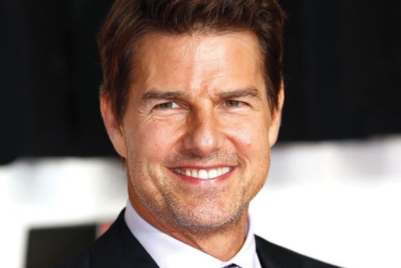 Tom Cruise age, biography, net worth